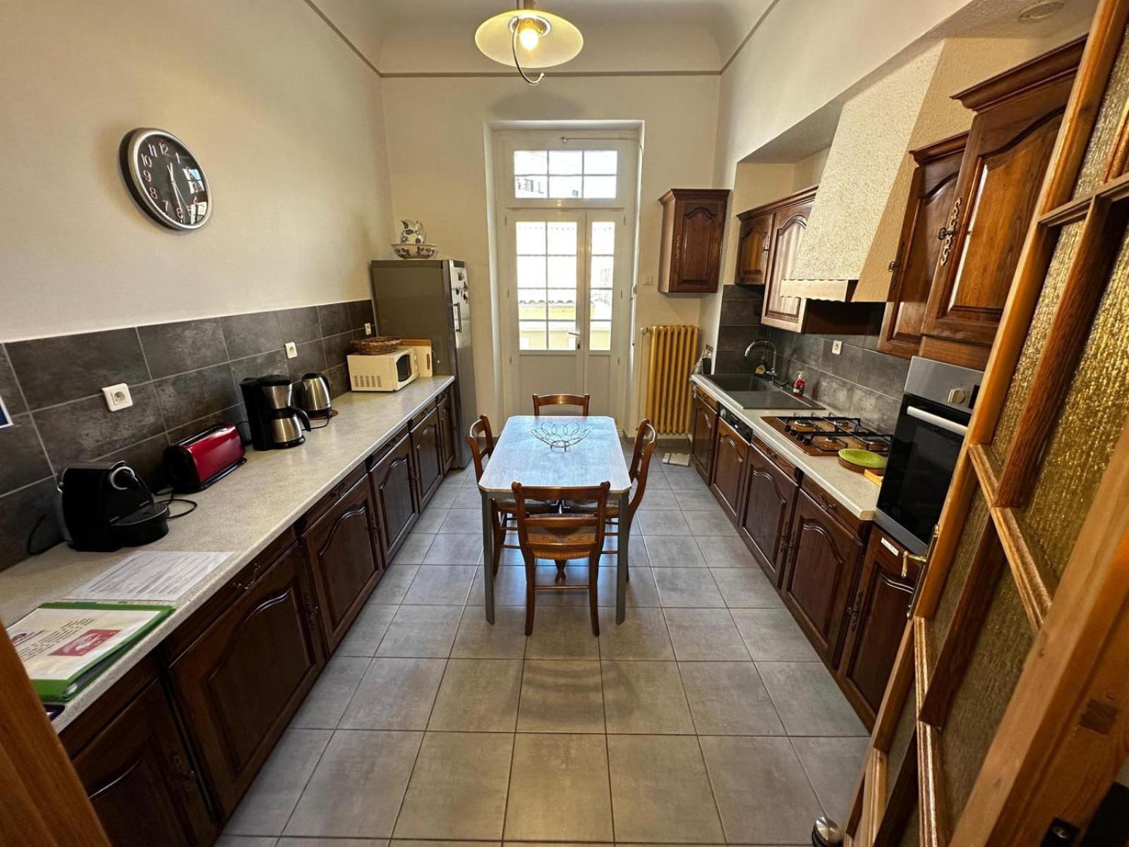 Appartement 4 A 8 Personnes, Spacieux De Standing Classe 4 Etoiles 尼姆 外观 照片