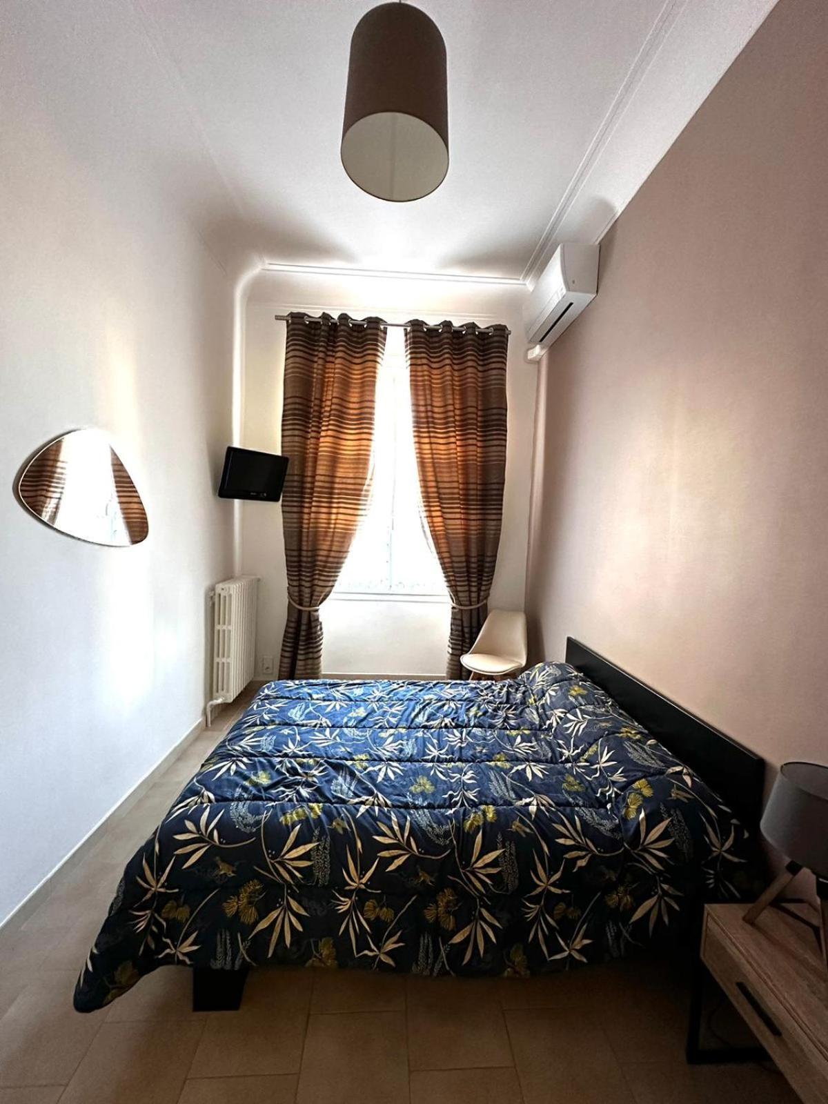 Appartement 4 A 8 Personnes, Spacieux De Standing Classe 4 Etoiles 尼姆 外观 照片