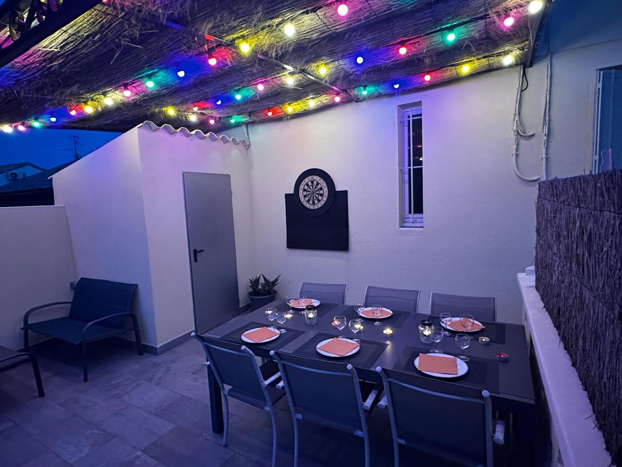 Appartement 4 A 8 Personnes, Spacieux De Standing Classe 4 Etoiles 尼姆 外观 照片